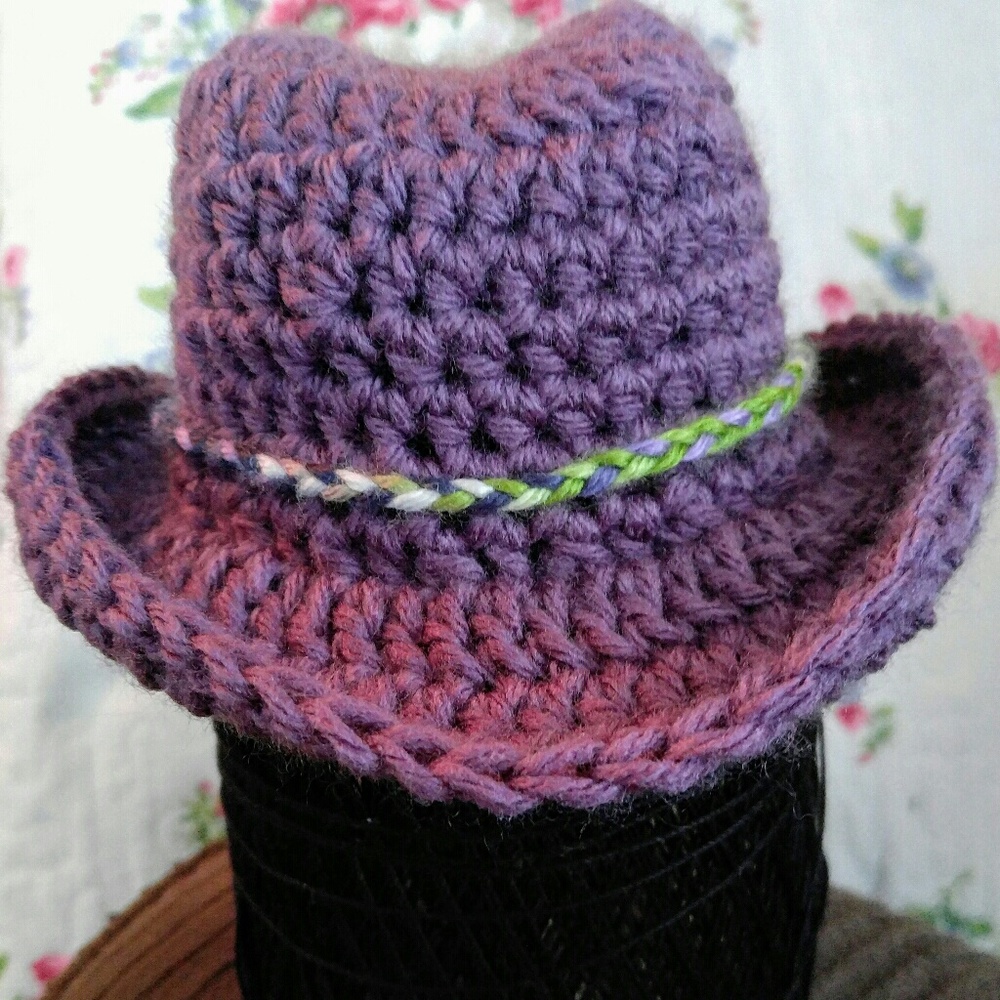 Newborn Cowgirl Hat! Handmade. Brandnew.